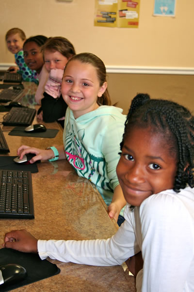 girls-tech-camps